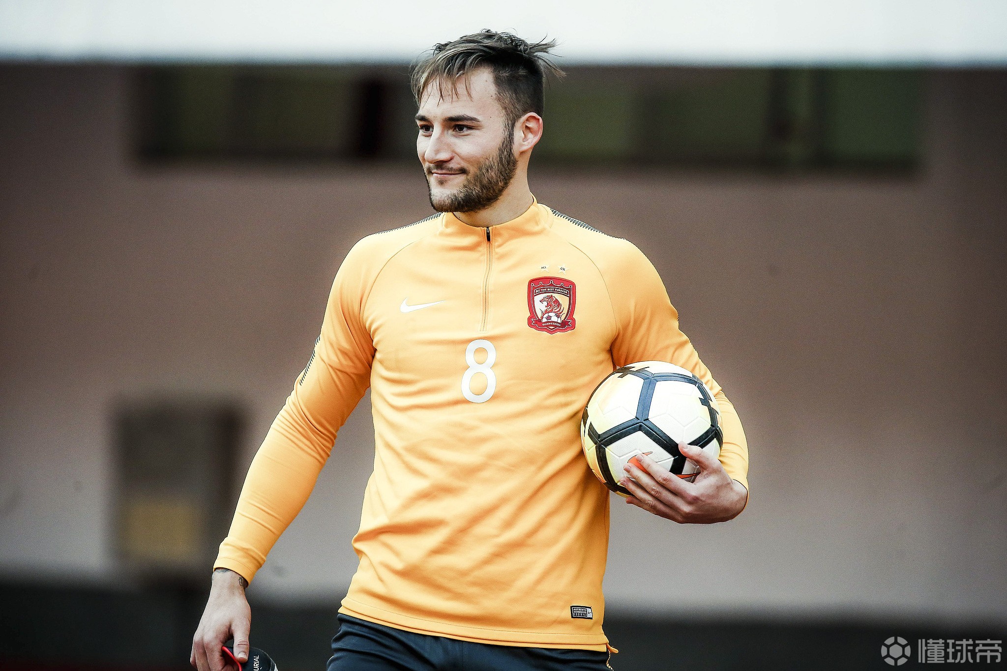 开元体育官方网站-集结日突围战来临，广州队围绕欧联单刀错失，媒体盛赞，年轻球员得到机会(平型关大捷日军部队)