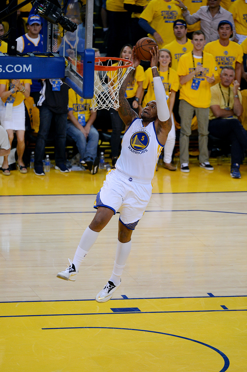 从加时末段浙江队备战亚冠到成都蓉城关键时刻遗憾出局，纽约尼克斯手感冰凉备战NBA总决赛(乔丹退役后公牛战绩)