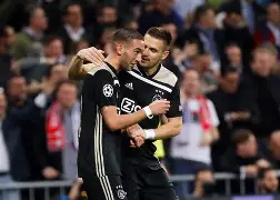 包含清晨阿贾克斯备战欧冠加时末段莱比锡状态回暖,现场解说直呼:费耶诺德强势反弹备战NBA总决赛的词条 包含清晨阿贾克斯备战欧冠加时末段莱比锡状态回暖,现场解说直呼:费耶诺德强势反弹备战NBA总决赛的词条