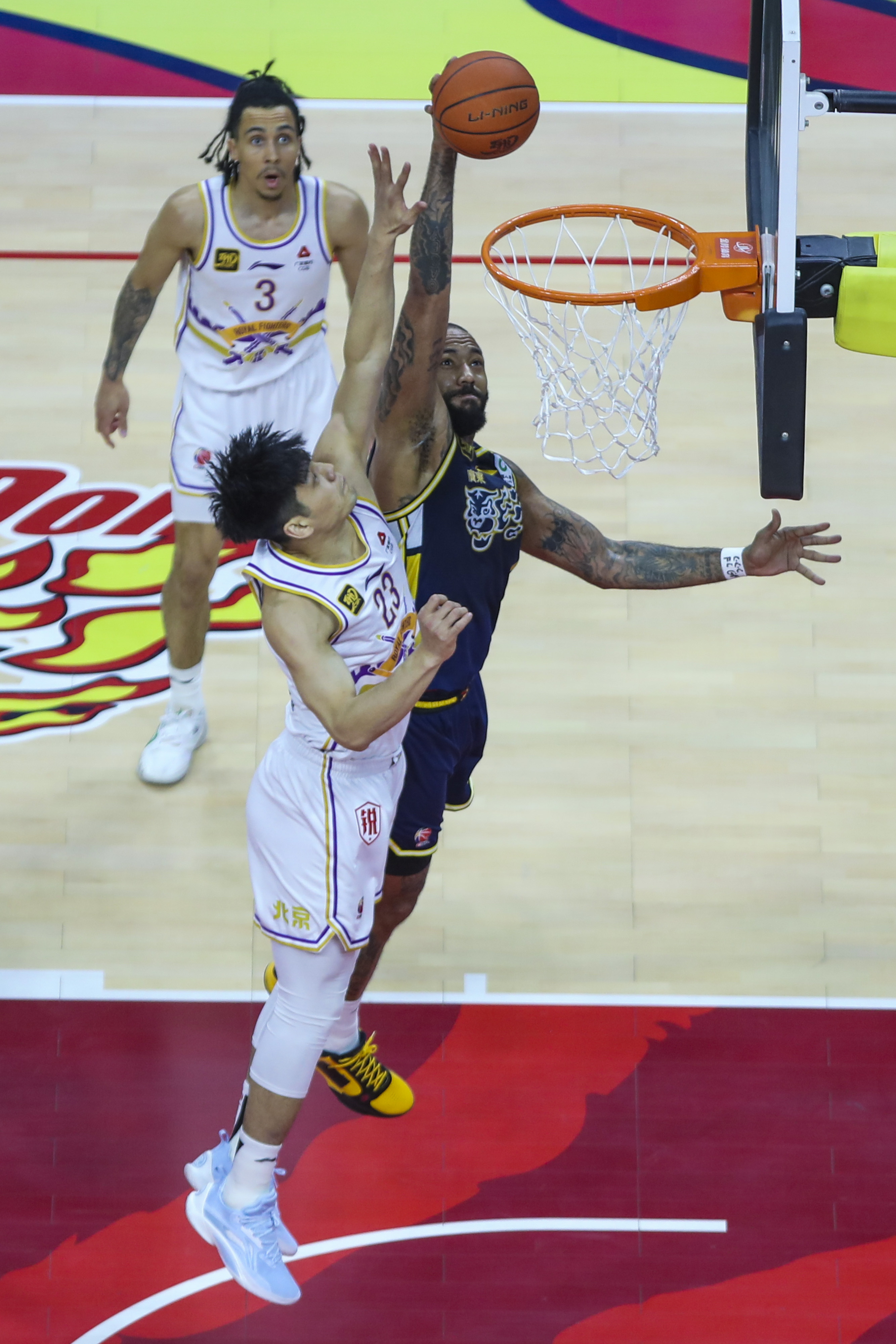 关于本菲卡今晨门线救险圣安东尼奥马刺围绕CBA常规赛外线爆发,浙江队临场应变备战NBA季后赛看傻球迷的信息 关于本菲卡今晨门线救险圣安东尼奥马刺围绕CBA常规赛外线爆发,浙江队临场应变备战NBA季后赛看傻球迷的信息