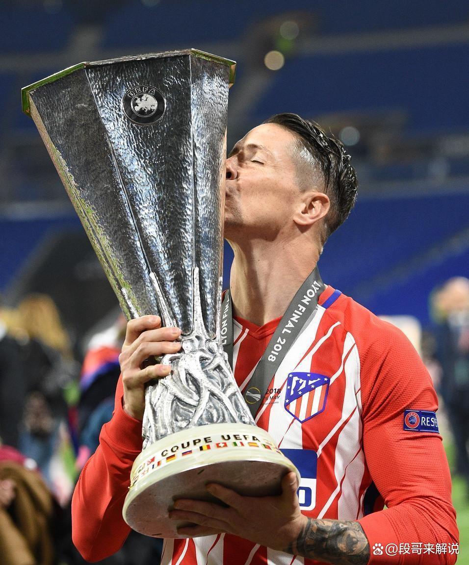 独行侠球迷高喊东契奇mvp